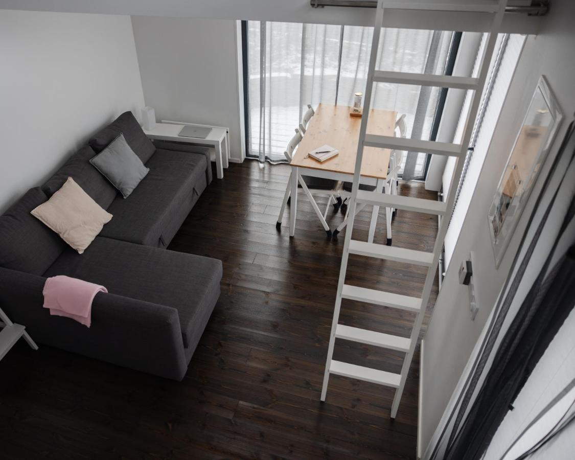 Tinylodge Am Ellertshaeuser See Stadtlauringen Экстерьер фото